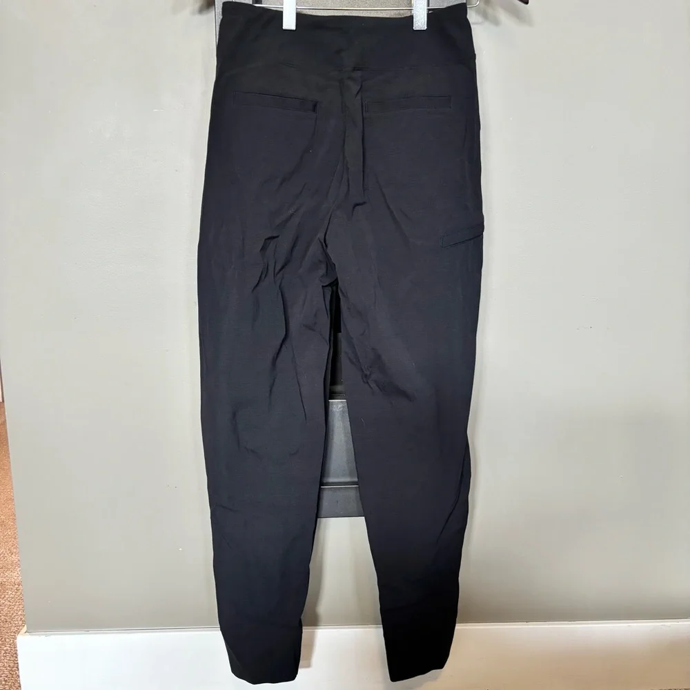 Athleta Trekkie North High Rise Jogger Black Travel Hiking Pants Women’s Size 0 - Picture 4 of 8